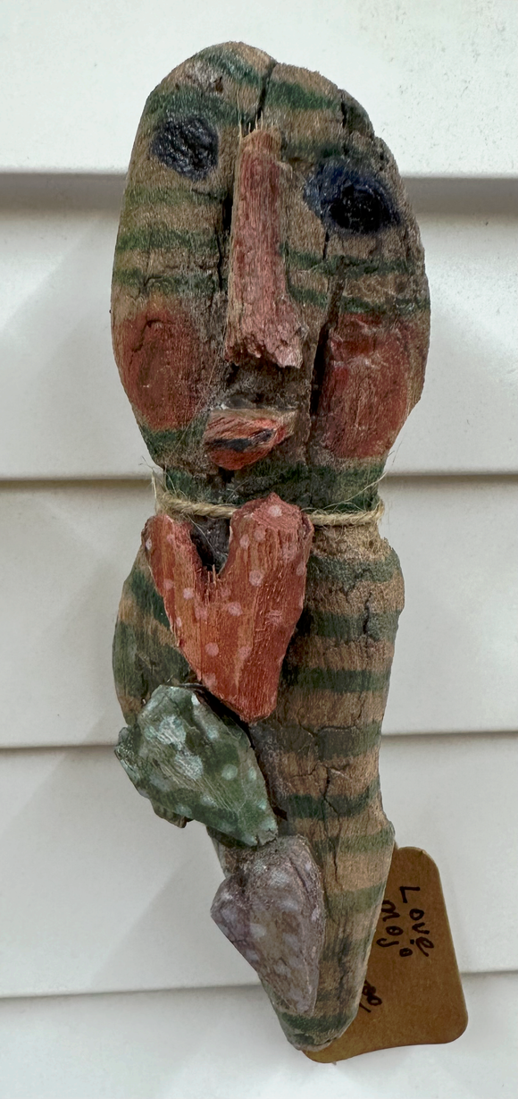 Love Mojo (3 Carved Hearts)