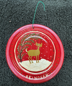 Reindeer w/Holly Ornament